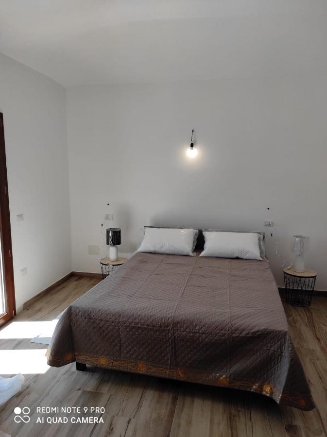 Appartement F2 Meuble Loculi Extérieur photo